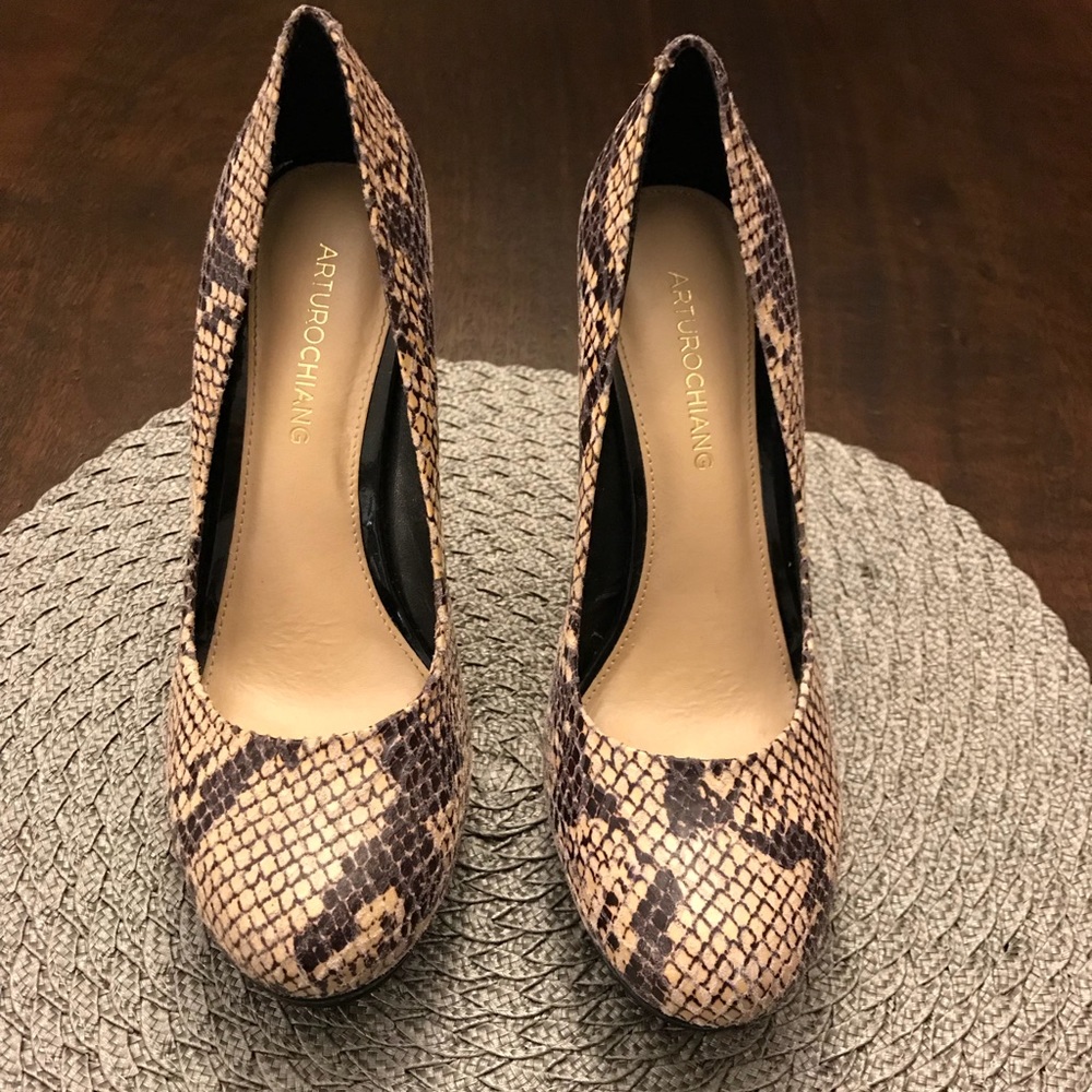 Arturo Chiang Snake Print platform heels